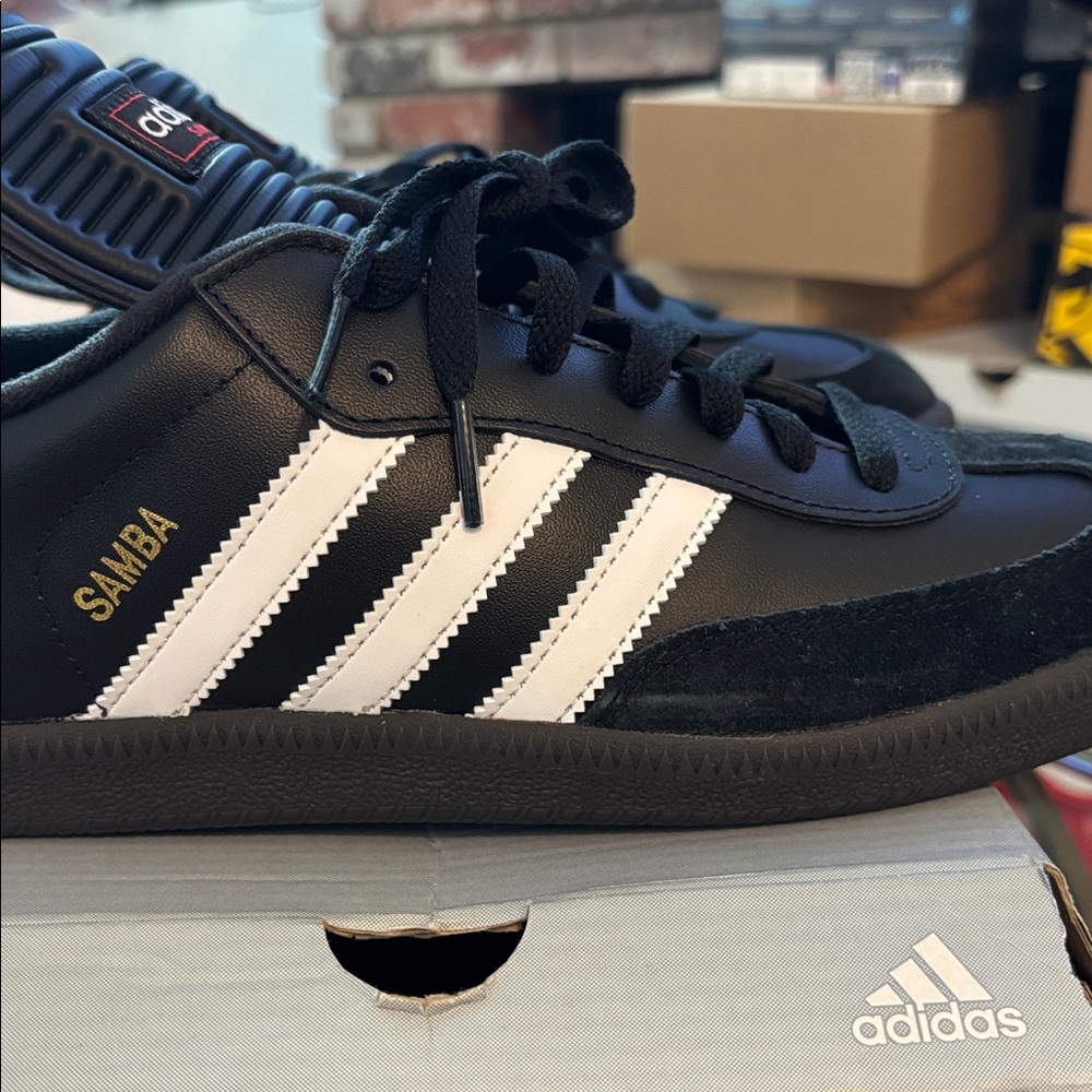 Adidas Samba Classic Black and White Shoes 034563 Men’s 10.5 / Women’s 11.5 - Picture 4 of 8